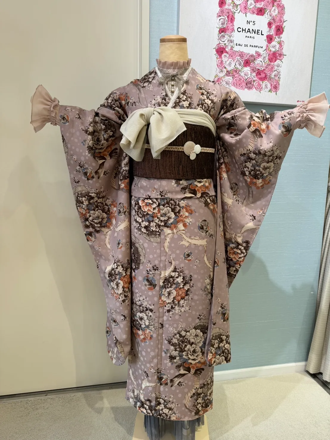 TAKAZEN　タカゼン　takazen堺店　成人式振袖レンタル　ヴィンテージ　レトロ　オシャレ　可愛い　個性的　洋風