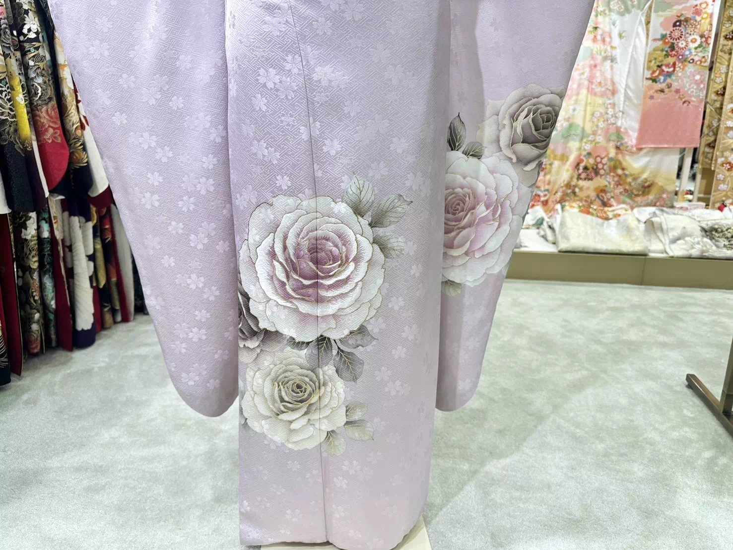 TAKAZEN姫路店　加古川市　高砂市　人気振袖　振袖レンタル　姫路市　成人式　卒業式　袴　振袖　イマドキ振袖　香音　